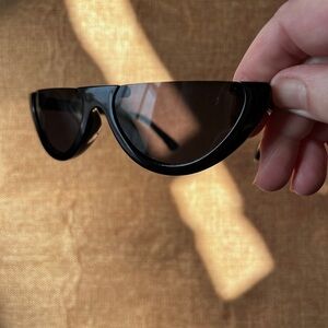 Half lens chic Black Sunglasses